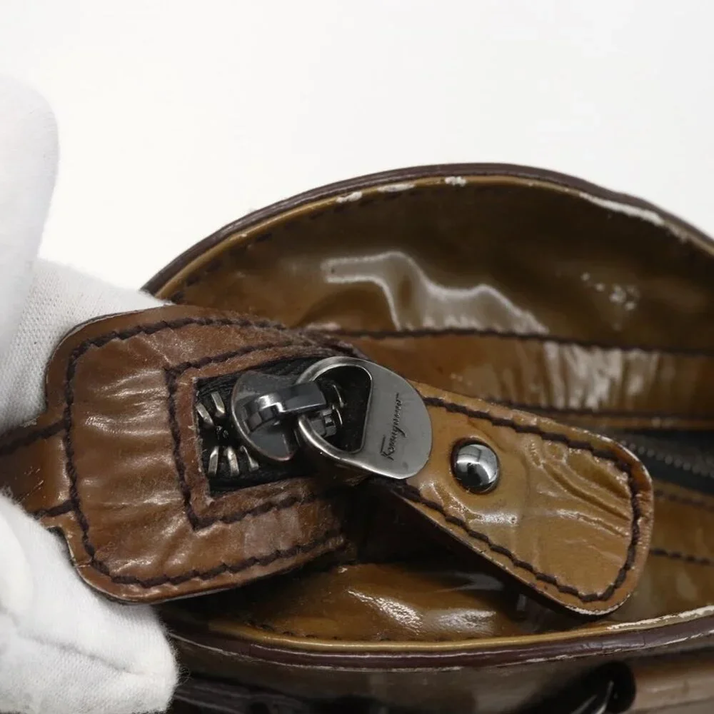 Authentic Salvatore Ferragamo Gancini Shoulder Bag Enamel Brown Silver - Picture 6 of 16